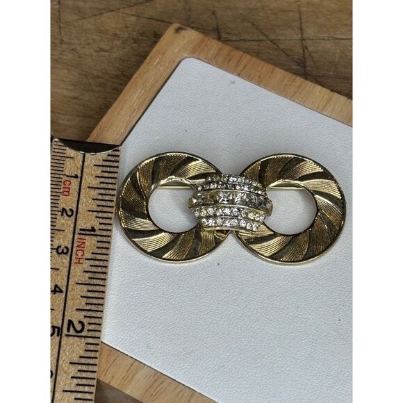 Vintage Coro Gold-Tone Rhinestone Infinity Brooch Pin Jewelry - Picture 7 of 9